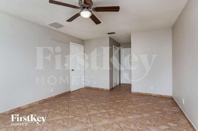 Building Photo - 1168 SW Idol Ave