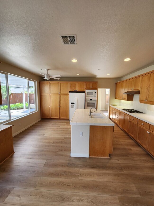 Building Photo - 4S Ranch | Beautiful Large Home | 4 Bedroo...