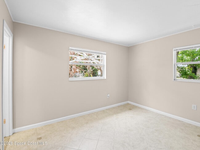 Building Photo - 21 Lime Ave