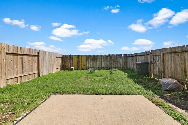 Building Photo - 4914 Landward Ln
