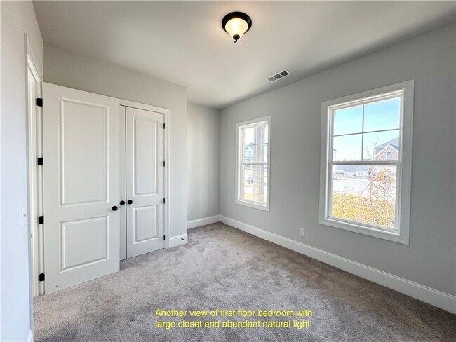 Building Photo - 5230 Br Vw Dr