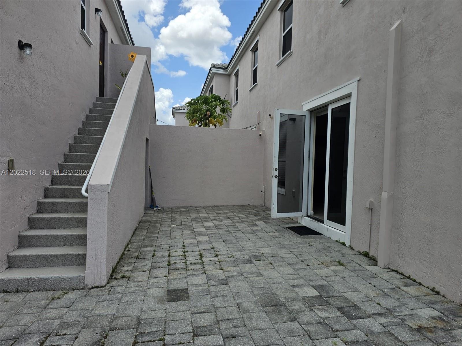 Building Photo - 9530 SW 171st Ct