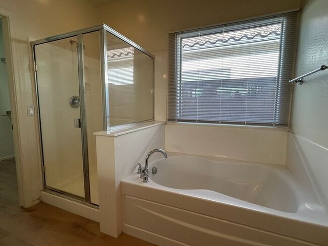 Building Photo - 7635 W Springfield Wy