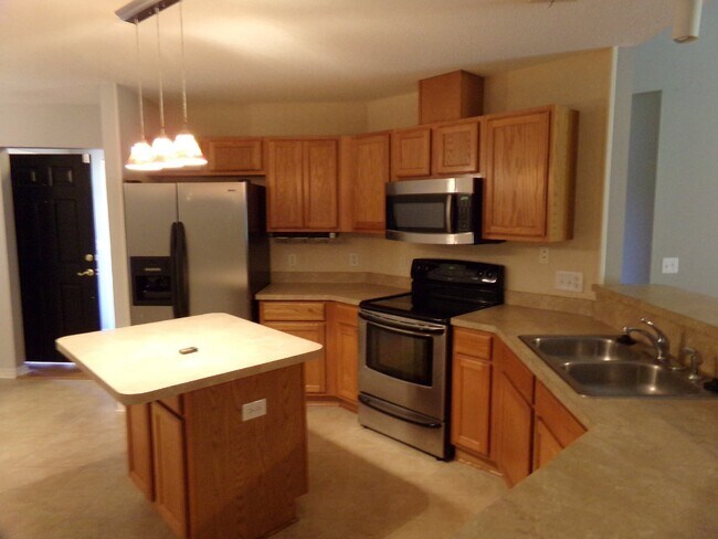 Building Photo - Beulah 4BR Home in Audrey Plantation Near Navy Federal with Side-Entry Garage & Fenced Backyard