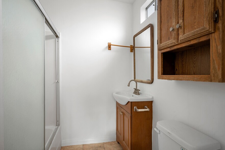 Building Photo - 6923 Foothill Blvd