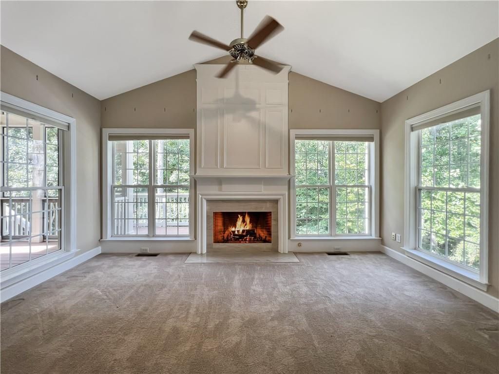 Building Photo - 1670 Laleiah Dr