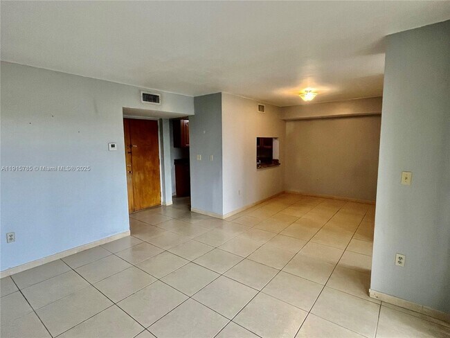 Building Photo - 11800 SW 18th St