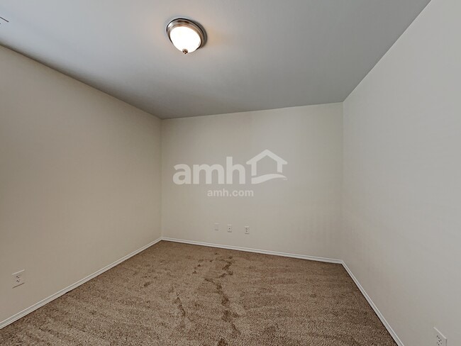 Building Photo - 18704 94th Ave Ct E