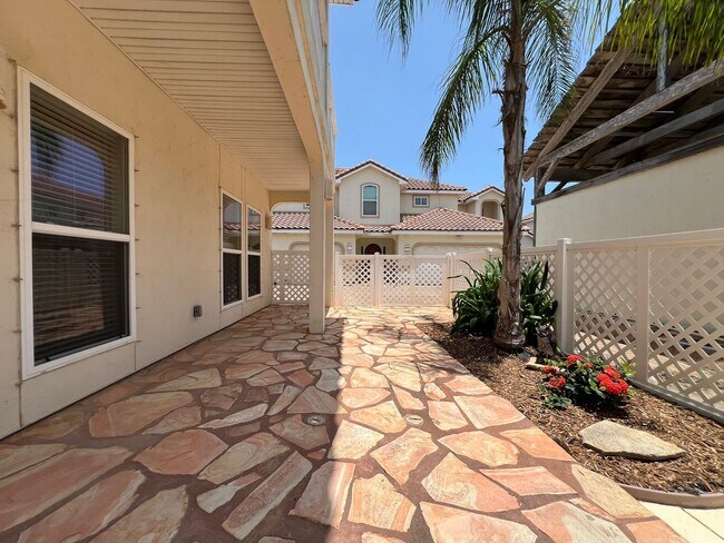 Building Photo - Resort-Style Island Living at Joya Del Mar!