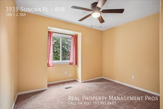 Building Photo - 3931 Sonora Pl