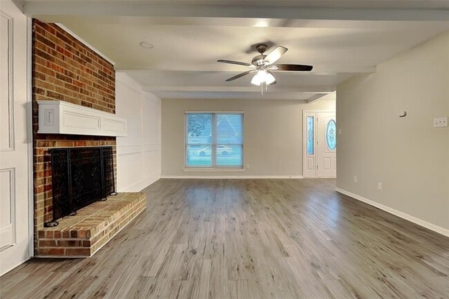 Building Photo - 15318 Sterling Lake Dr