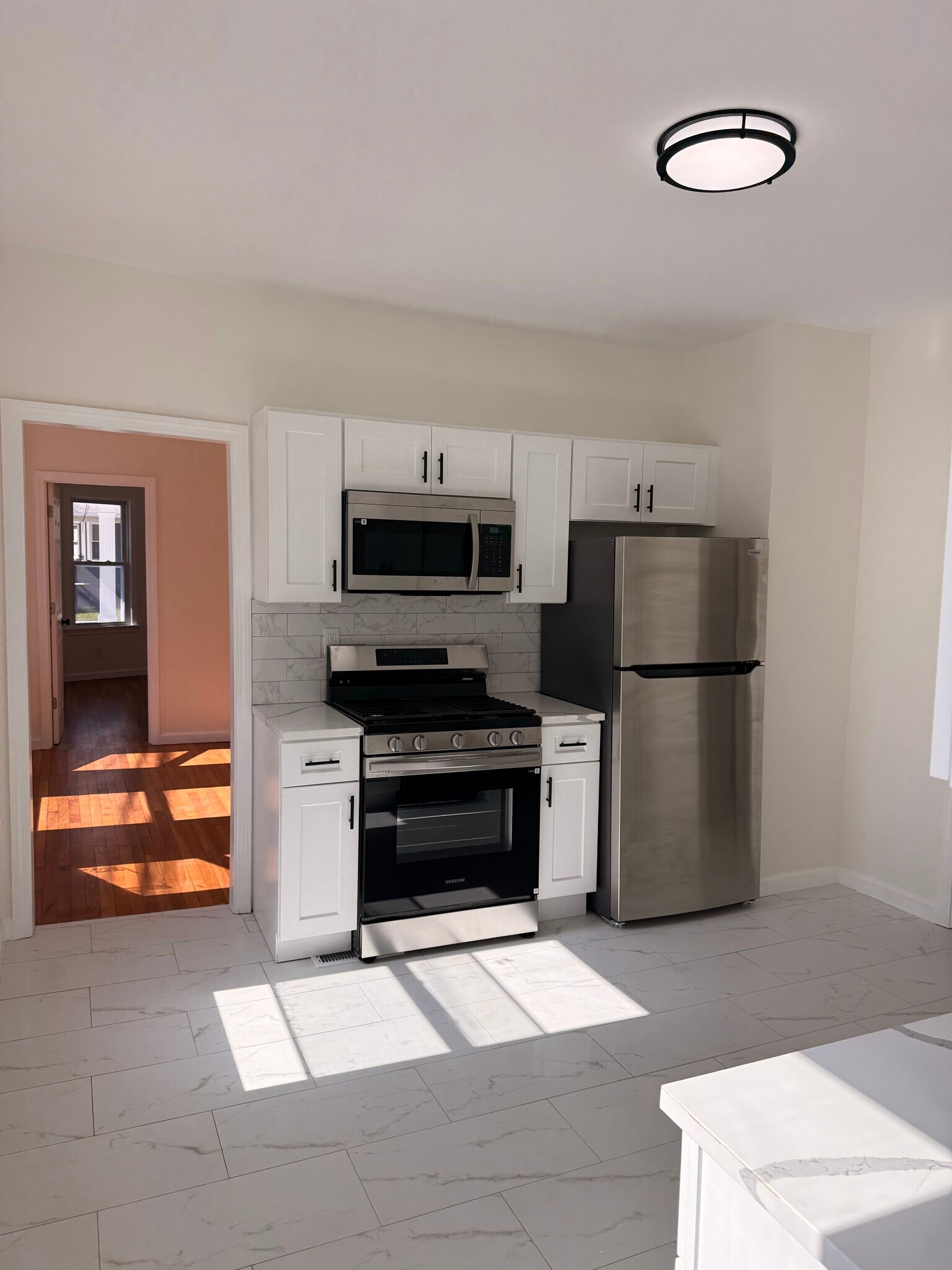 Building Photo - 175 Fairview Ave