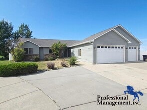 Building Photo - 5 bedroom in Billings MT 59105