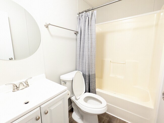 Building Photo - 329 Pine Hills Rd