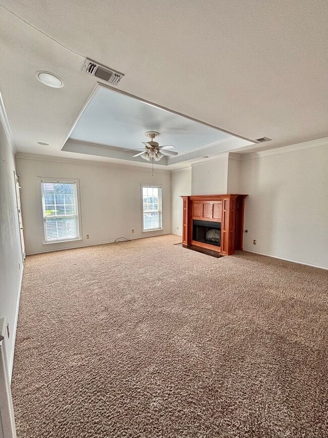 Building Photo - NOW AVAILABLE - Beautiful Patio Home in Southridge!!