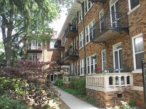 Building Photo - Greenville, 1BD/1BA, 800SF