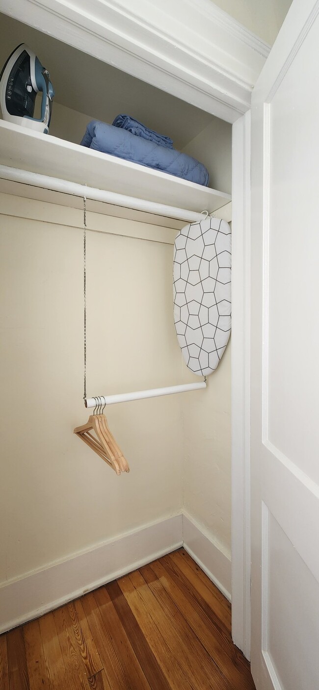 Building Photo - 3135 Montezuma Rd