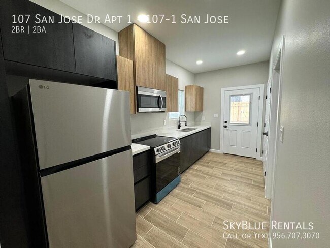 Building Photo - 107 San Jose Dr