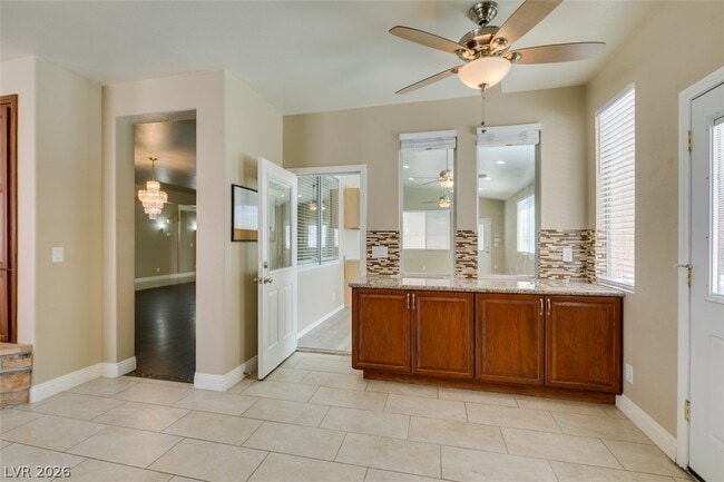 Building Photo - 2255 Calistoga Ct