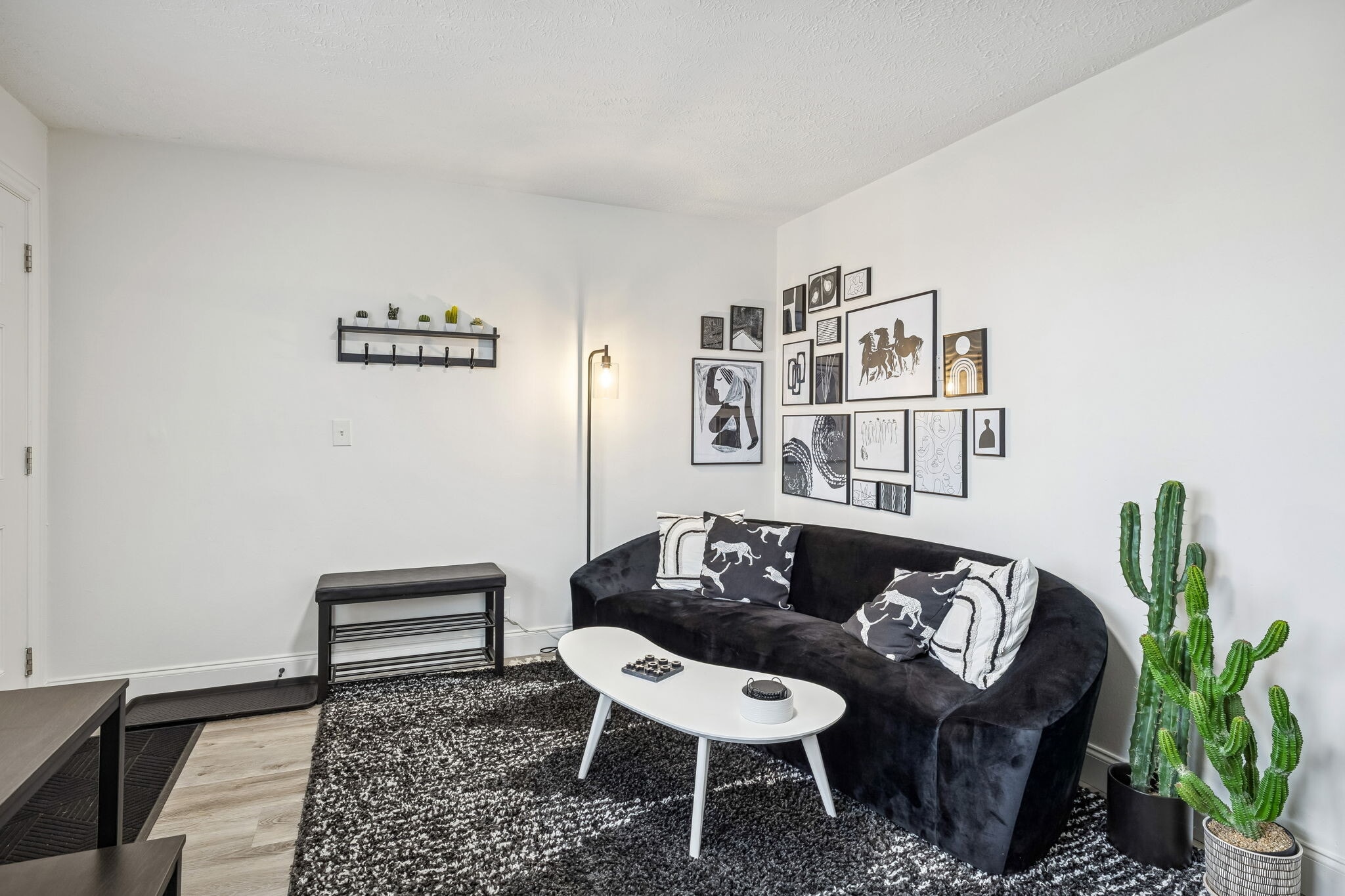 Building Photo - 501B Meridian St