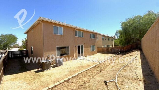 Building Photo - 9172 Ocotillo Ave