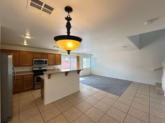 Building Photo - WARM SPRINGS TORREY PINES 10