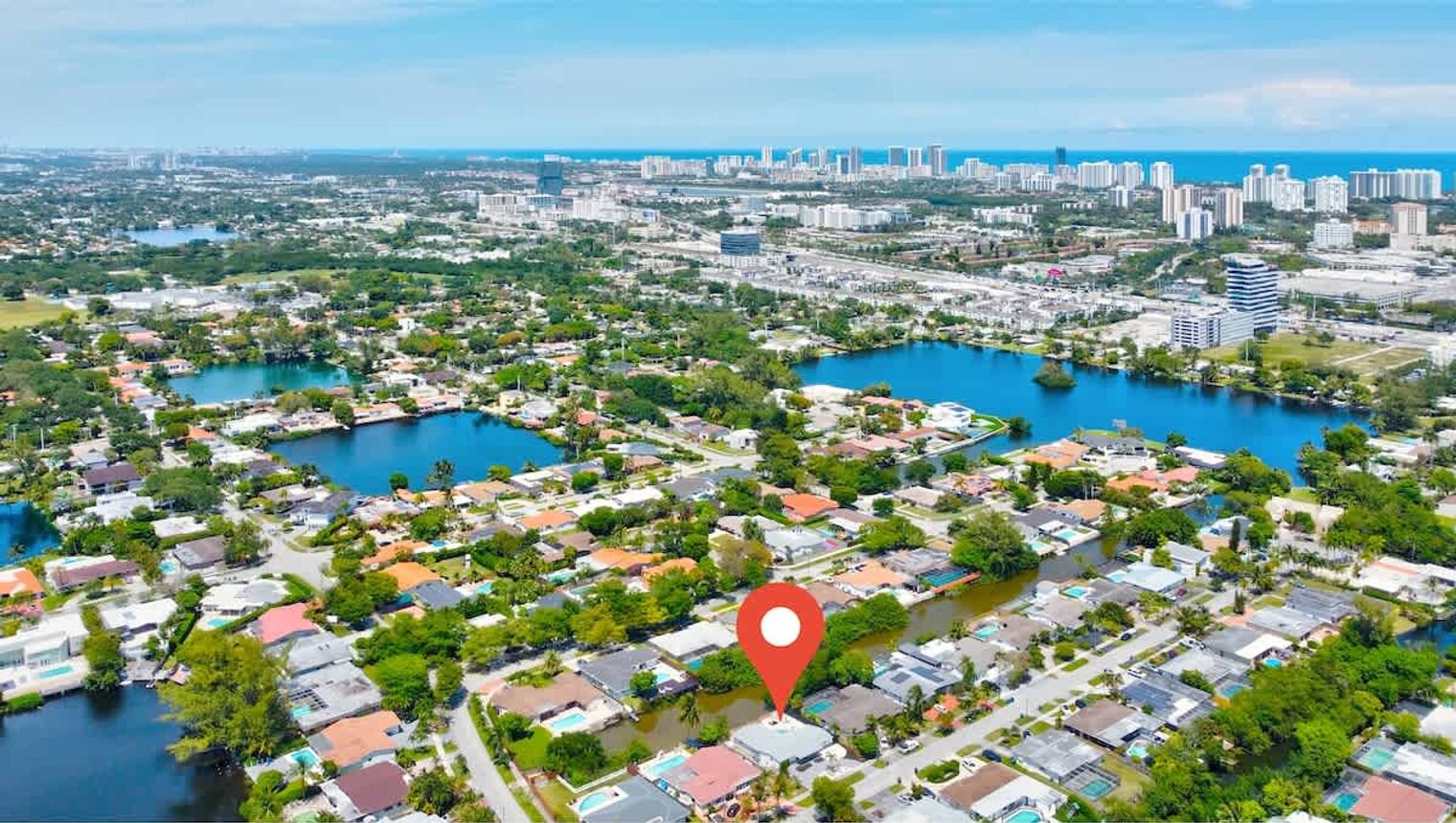 Building Photo - 2325 NE 195th St