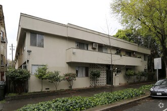 Building Photo - Camellia Manor Apartments
