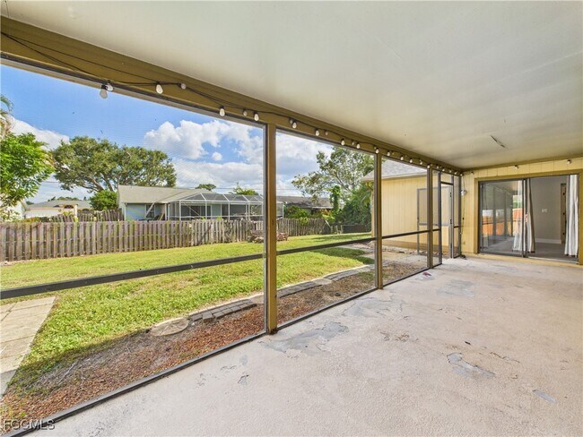 Building Photo - 17409 Braddock Rd