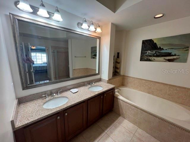 Building Photo - 102 Yacht Harbor Dr