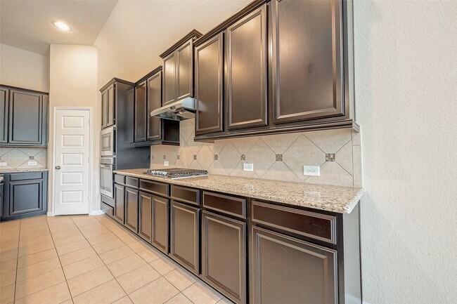 Building Photo - 22019 Flashing Ridge Dr