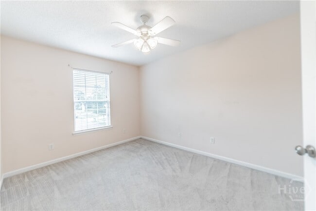 Building Photo - 504 Golden Grove Ln
