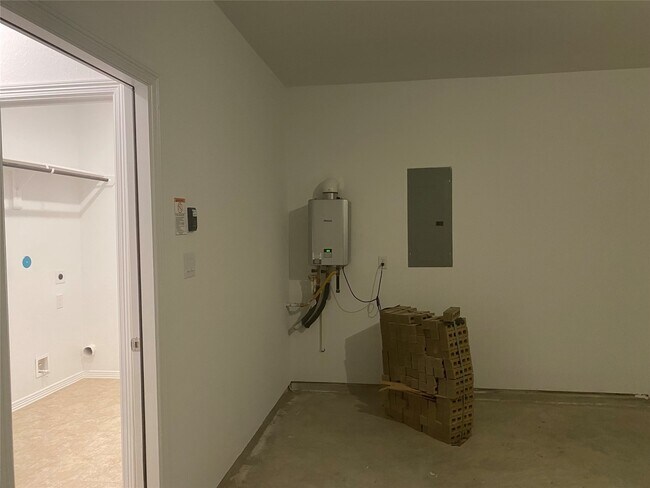 Building Photo - 23110 True Fortune Dr