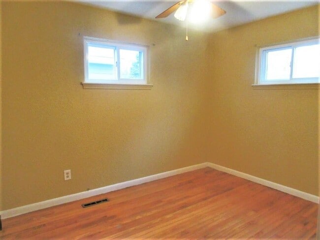 Building Photo - 4170 Weddel St