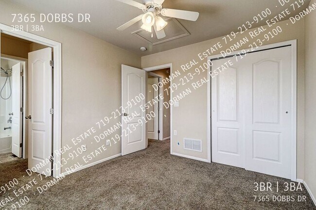 Building Photo - 7365 Dobbs Dr