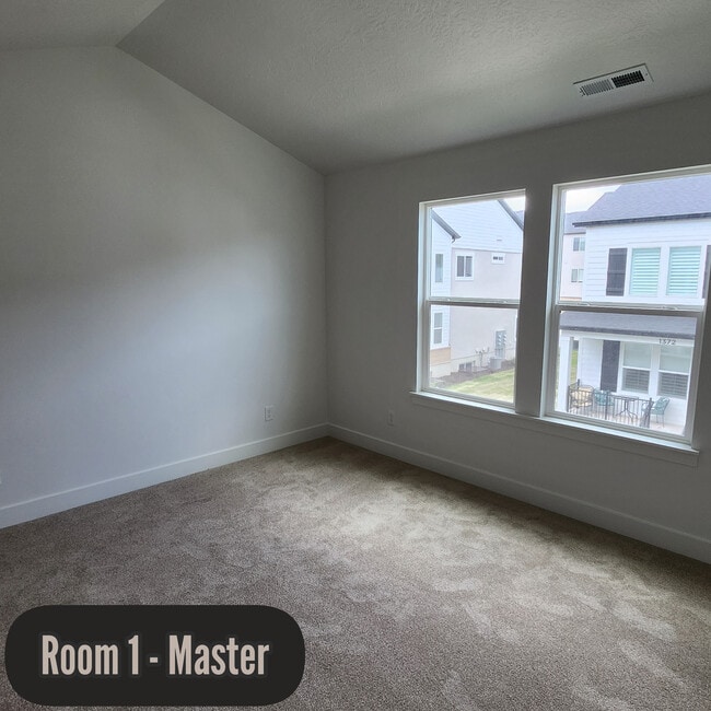 Building Photo - 3740 3740 W