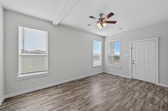 Building Photo - 3475 Valley Vista Dr