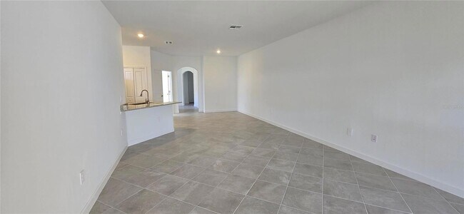 Building Photo - 15822 Sunny Day Dr