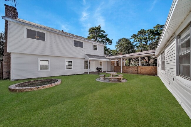 Building Photo - 13426 Balcrest Dr