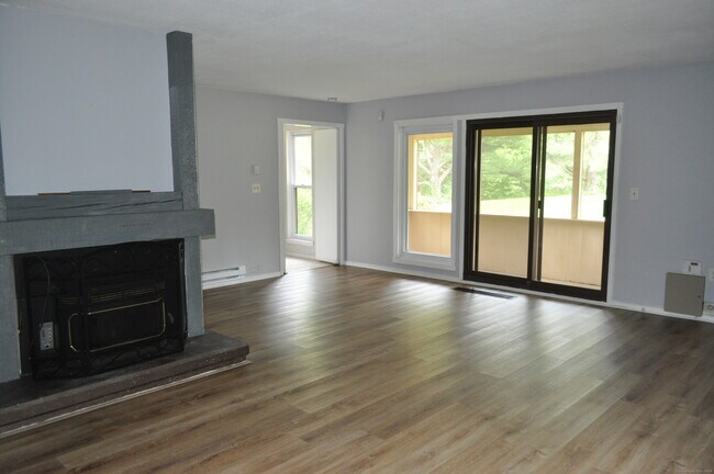 Building Photo - 66 Mallard Dr