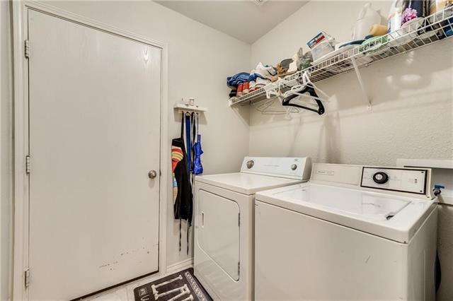 Building Photo - 4017 Thoroughbred Trail