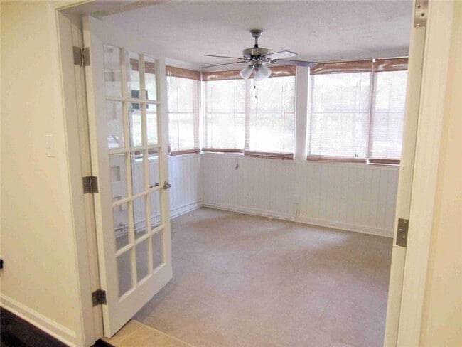 Building Photo - 11 Cantey Pl NW