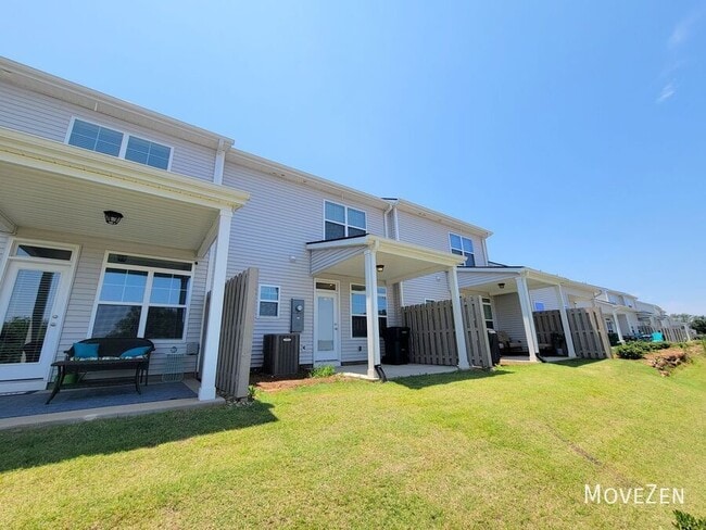 Building Photo - 327 Hollenbeck Pl