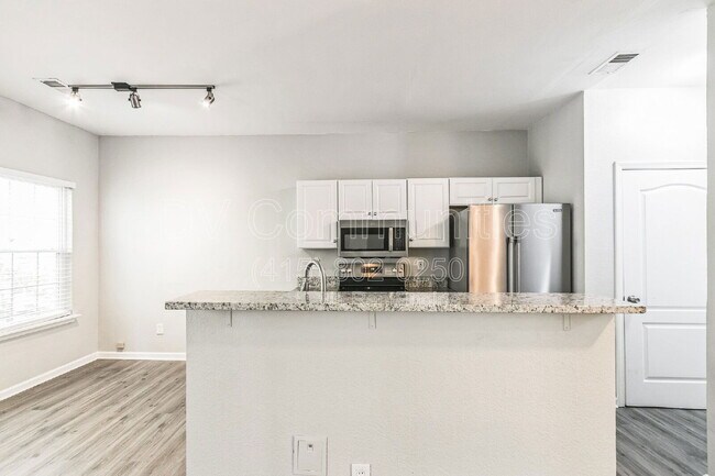 Building Photo - 2817 Windsor Forrest Ct