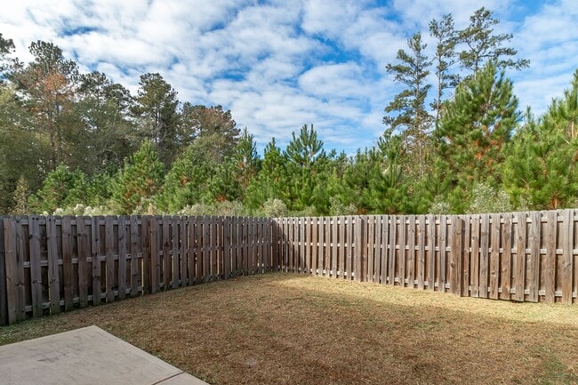 Building Photo - Beautiful 3 bedroom Townhome in Grovetown!