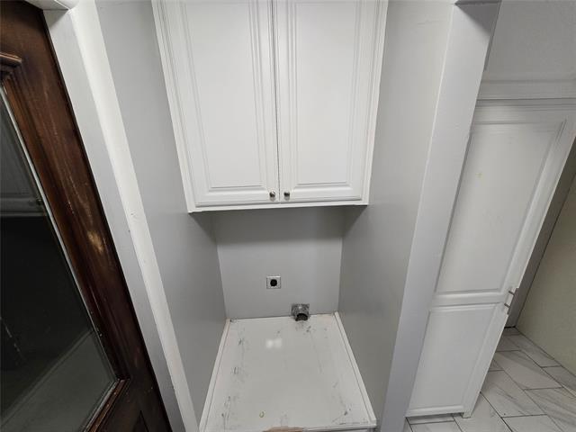 Building Photo - 2822 Oak Forest Dr