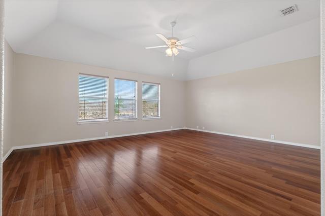 Building Photo - 810 Highland Hills Dr