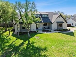 Building Photo - 10 Riverstone Pkwy