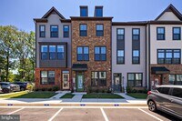 Building Photo - 7903 Chatuga Wy