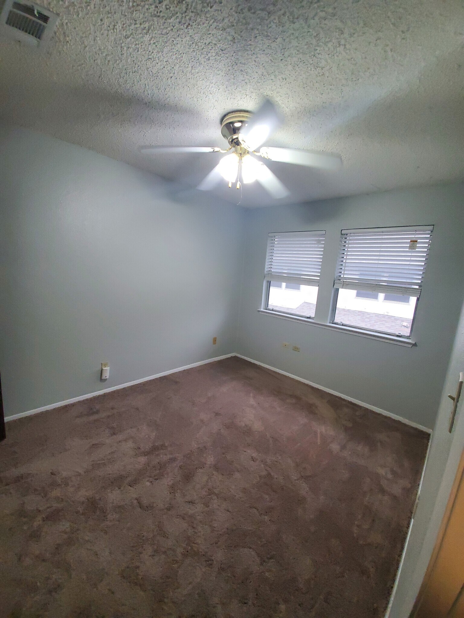 Upstairs Bedroom - 1305 Camp Craft Rd